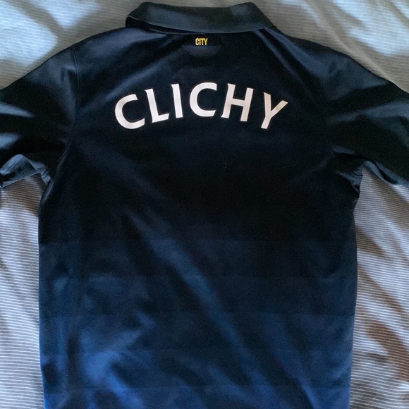 Youth XL Nike Manchester City Soccer Jersey - Picture 2 of 5